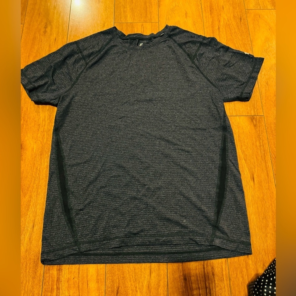 ROOTS men T-shirt
